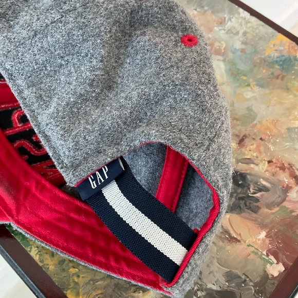 Gap HIV Aids Inspired Gray RED Baseball Cap Hat RARE Oprah Bono "Inspi(RED)" - Picture 6 of 7